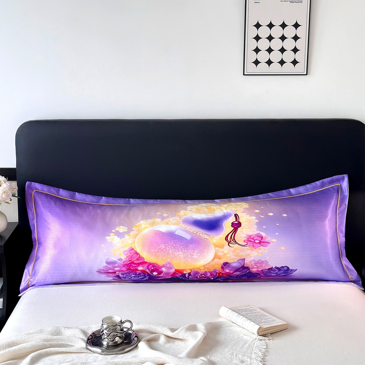 91家纺网 家纺一手货源 找家纺 乐居家纺 2025新款凉感高密冰丝双人印花枕套+内芯 珠光梦境