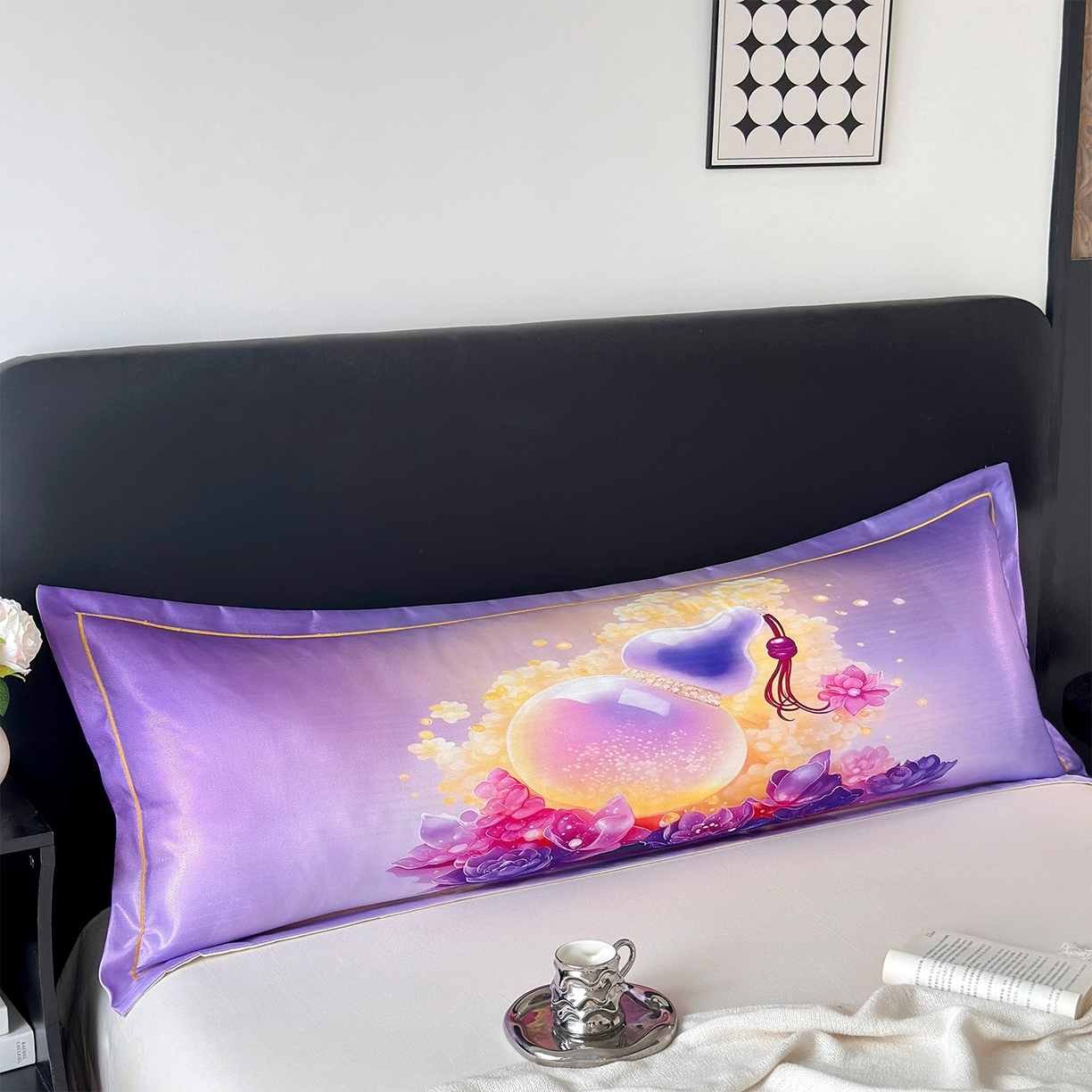 91家纺网 家纺一手货源 找家纺 乐居家纺 2025新款凉感高密冰丝双人印花枕套+内芯 珠光梦境