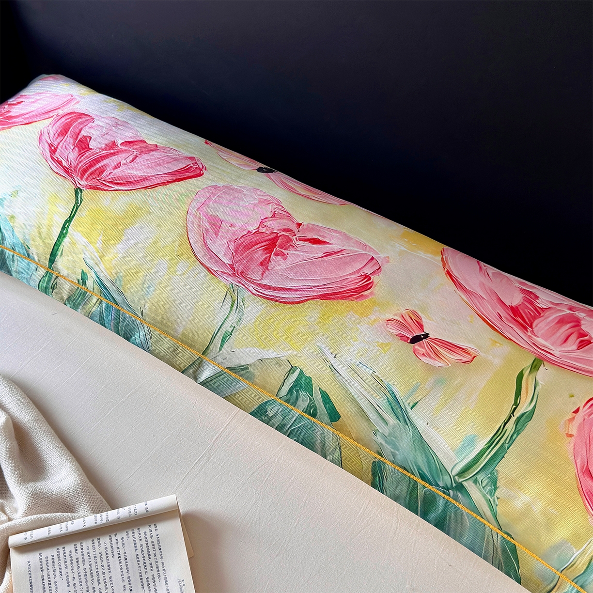 91家纺网 家纺一手货源 找家纺 乐居家纺 2025新款凉感高密冰丝双人印花枕套+内芯 花开富贵