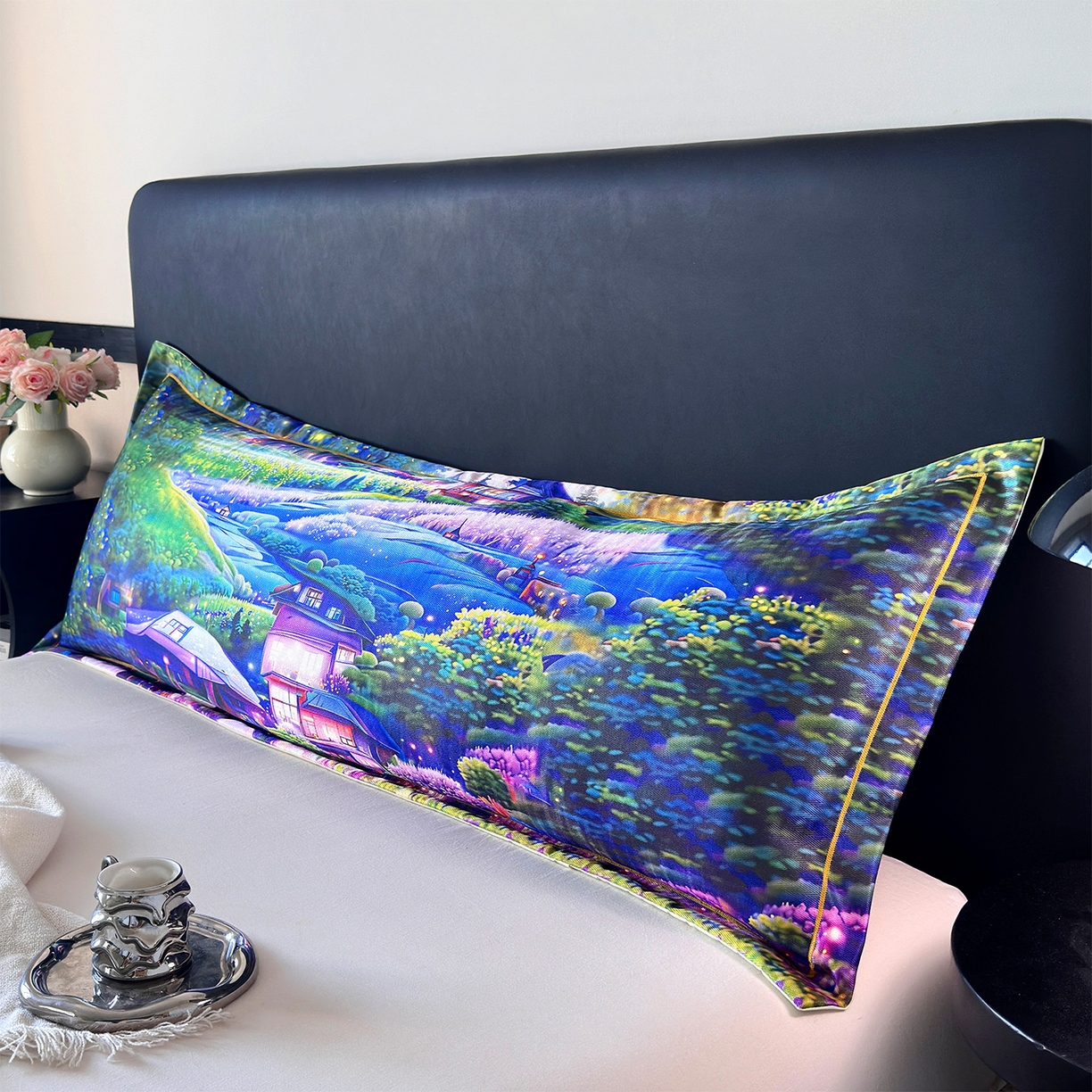 91家纺网 家纺一手货源 找家纺 乐居家纺 2025新款凉感高密冰丝双人印花枕套+内芯 梦幻小吾