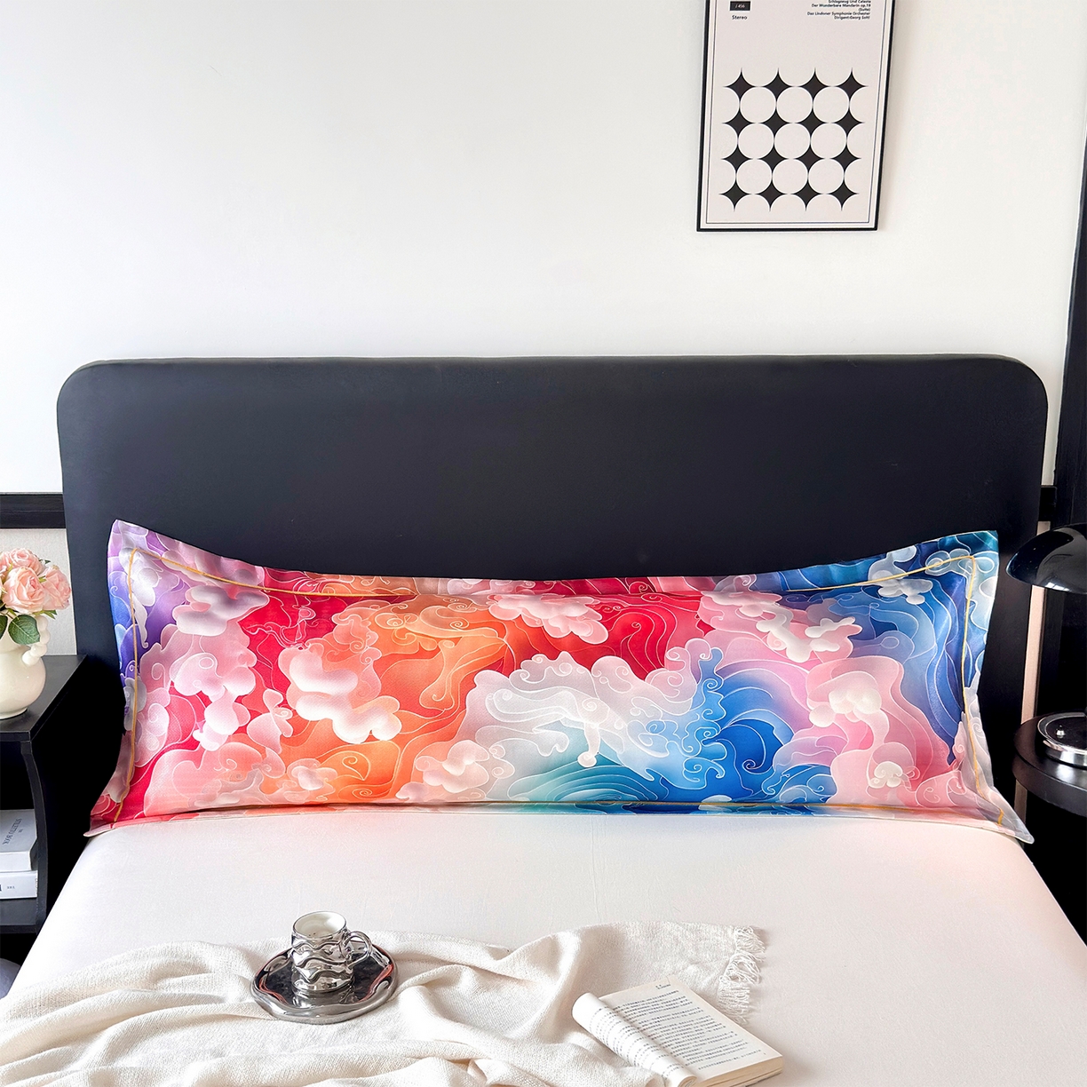 91家纺网 家纺一手货源 找家纺 乐居家纺 2025新款凉感高密冰丝双人印花枕套+内芯 幻彩