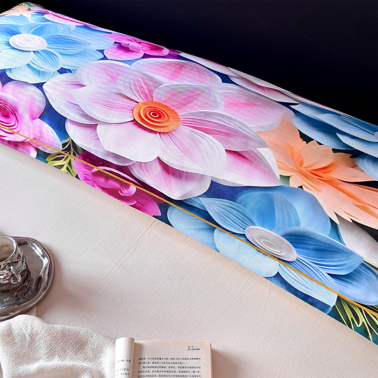 91家纺网 家纺一手货源 找家纺 乐居家纺 2025新款凉感高密冰丝双人印花枕套+内芯 茗畔