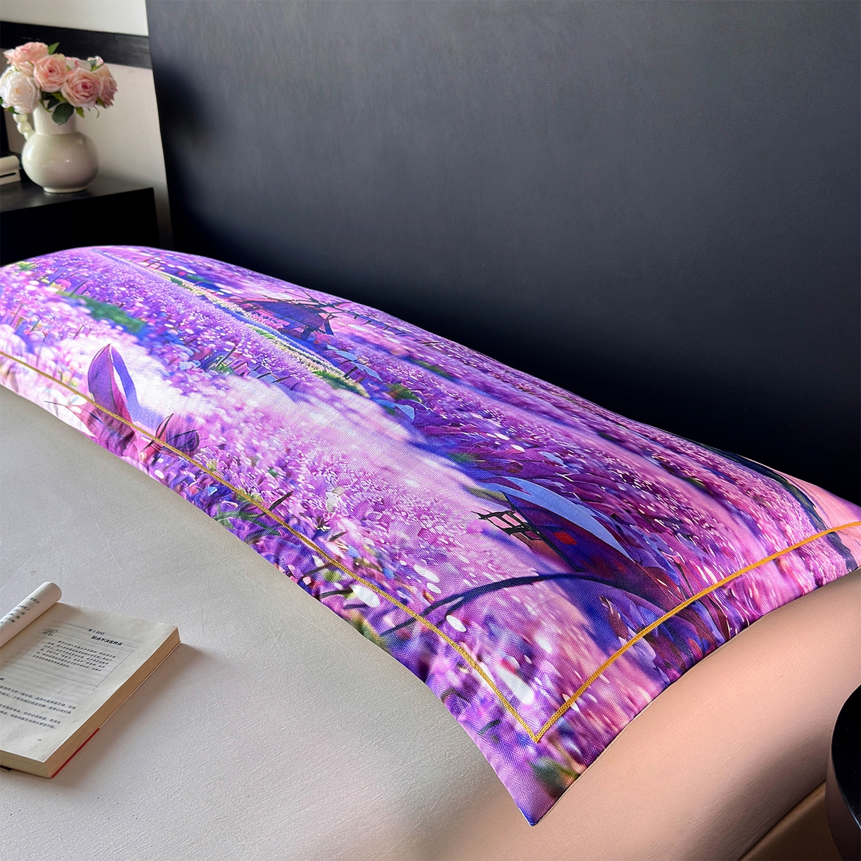 91家纺网 家纺一手货源 找家纺 乐居家纺 2025新款凉感高密冰丝双人印花枕套+内芯 云栖花坞