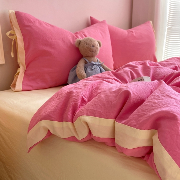 91家纺网 家纺一手货源 找家纺 轻奢坊 2025新款水洗棉纯色撞色包边绑带款四件套 果莓红