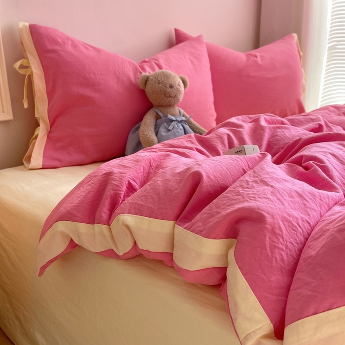 91家纺网 家纺一手货源 找家纺 轻奢坊 2025新款水洗棉纯色撞色包边绑带款四件套 果莓红