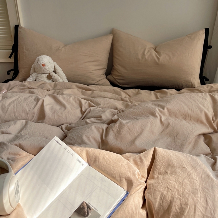 91家纺网 家纺一手货源 找家纺 轻奢坊 2025新款水洗棉纯色撞色包边绑带款四件套 胡桃棕