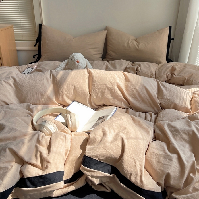 91家纺网 家纺一手货源 找家纺 轻奢坊 2025新款水洗棉纯色撞色包边绑带款四件套 胡桃棕