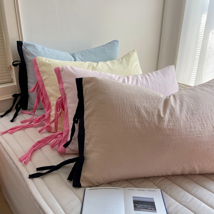 91家纺网 家纺一手货源 找家纺 轻奢坊 2025新款水洗棉纯色撞色包边绑带款单品枕套枕套单件 组合图仅供展示