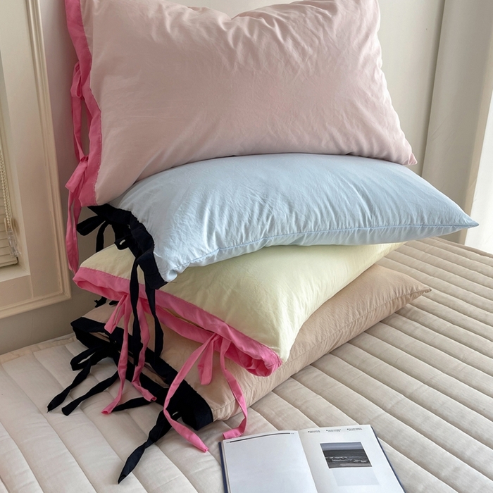 91家纺网 家纺一手货源 找家纺 轻奢坊 2025新款水洗棉纯色撞色包边绑带款单品枕套枕套单件 组合图仅供展示