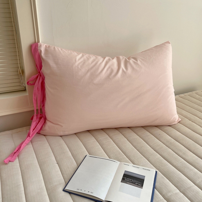 91家纺网 家纺一手货源 找家纺 轻奢坊 2025新款水洗棉纯色撞色包边绑带款单品枕套枕套单件 单枕桃蜜桃粉