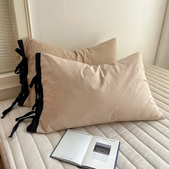 91家纺网 家纺一手货源 找家纺 轻奢坊 2025新款水洗棉纯色撞色包边绑带款单品枕套枕套单件 单枕套胡桃棕