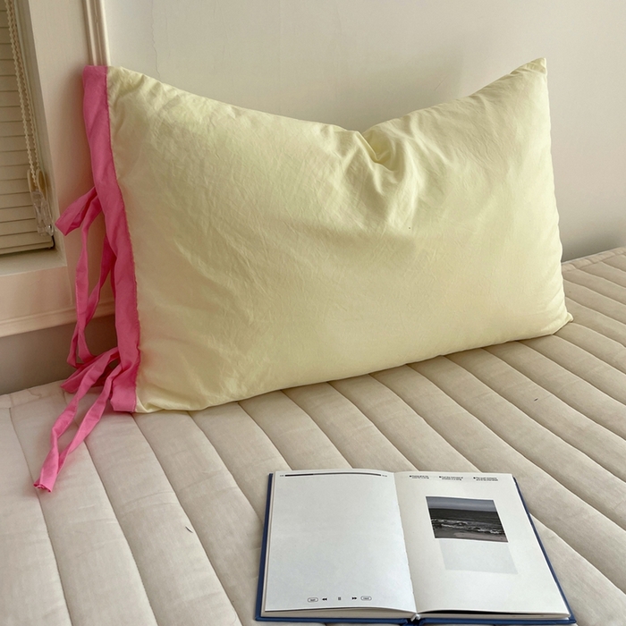 91家纺网 家纺一手货源 找家纺 轻奢坊 2025新款水洗棉纯色撞色包边绑带款单品枕套枕套单件 单枕套奶油黄