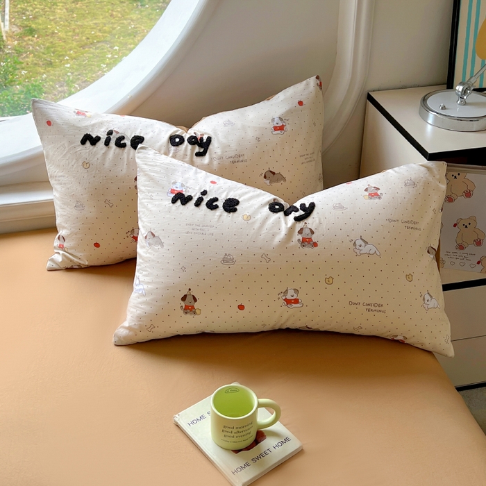 91家纺网 家纺一手货源 找家纺 百寐 2025新款亲肤柔软水洗棉卡通可爱学生季宿舍床三四件套非全棉毛巾绣 派对狗狗