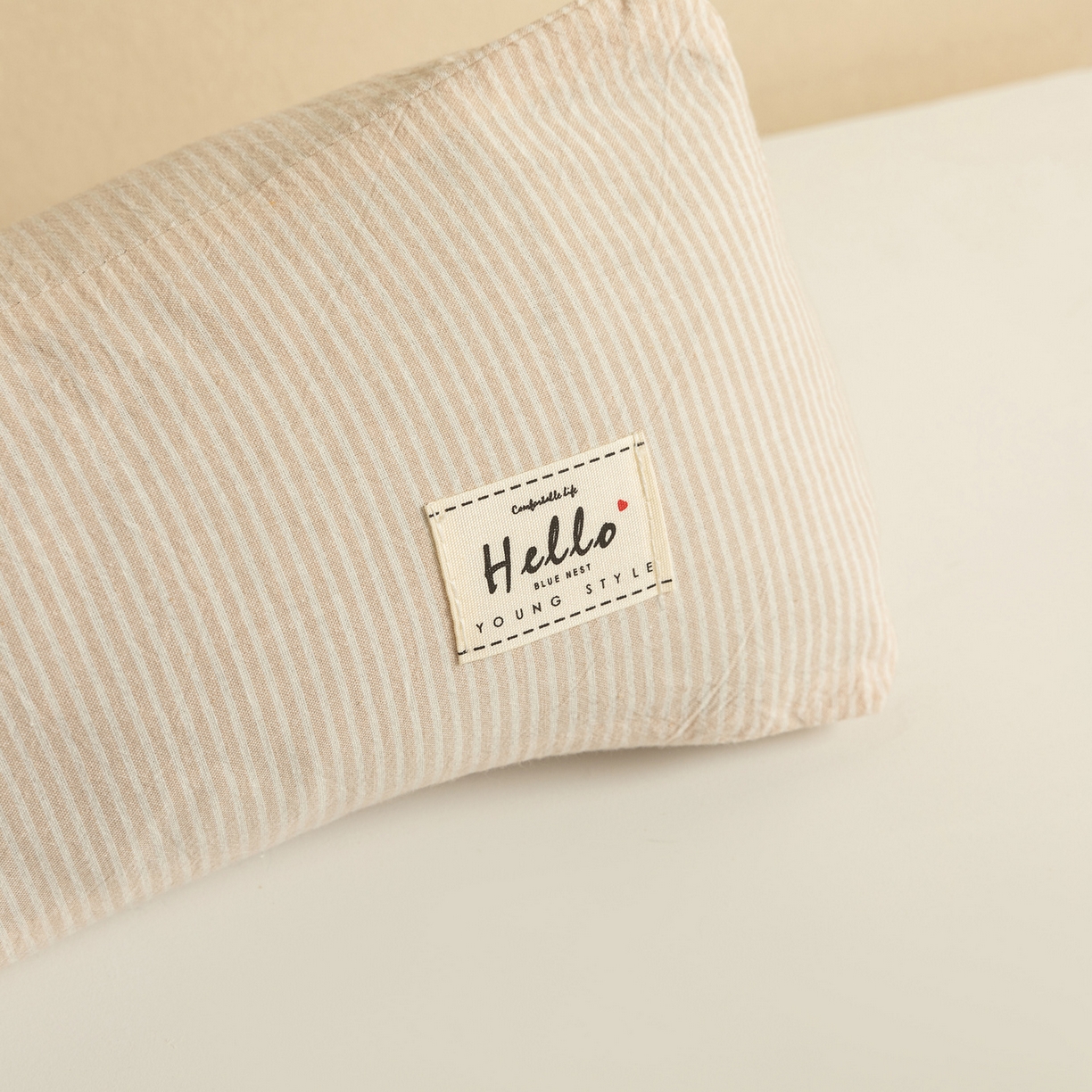 91家纺网 家纺一手货源 找家纺 芯奇想 2025新款全棉三角荞麦枕枕头枕芯 KT全棉三角荞麦枕玉粉色