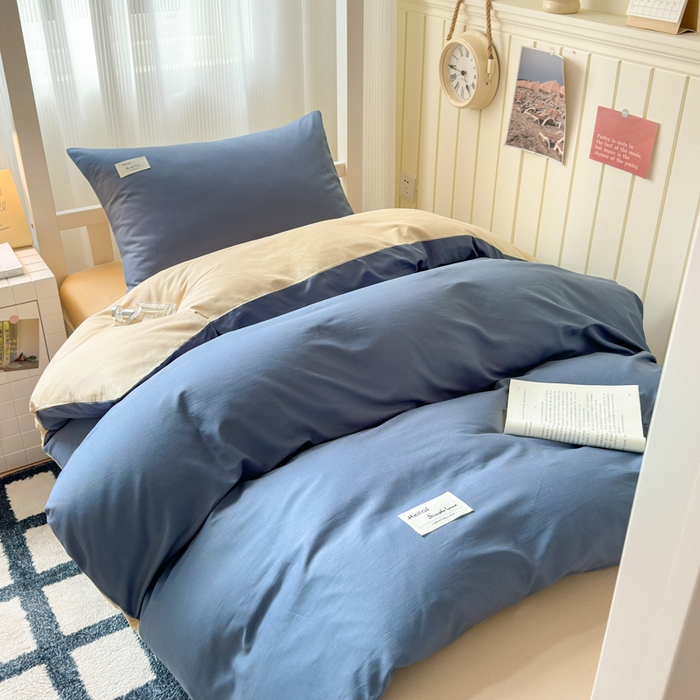 91家纺网 家纺一手货源 找家纺 曼之夏 2025新款全棉拼色纯色宿舍学生三件套 兰灰+浅驼