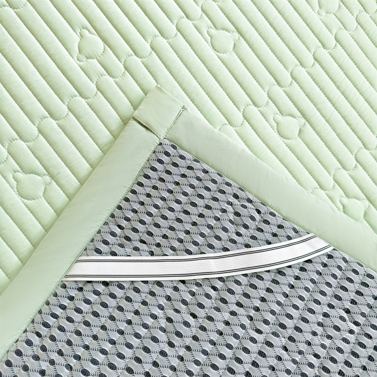 91家纺网 家纺一手货源 找家纺 雯豆家纺 2025新款学生宿舍夹棉床褥薄垫子上下铺床单人床护垫 爱心熊-床褥款清雅绿