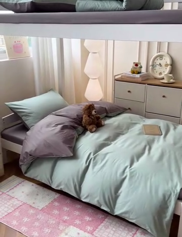 91家纺网 家纺一手货源 找家纺 泽西家纺 2025新款A类加密全棉40支13376简约风宿舍双拼纯色纯棉学生三件套 豆绿+高级灰