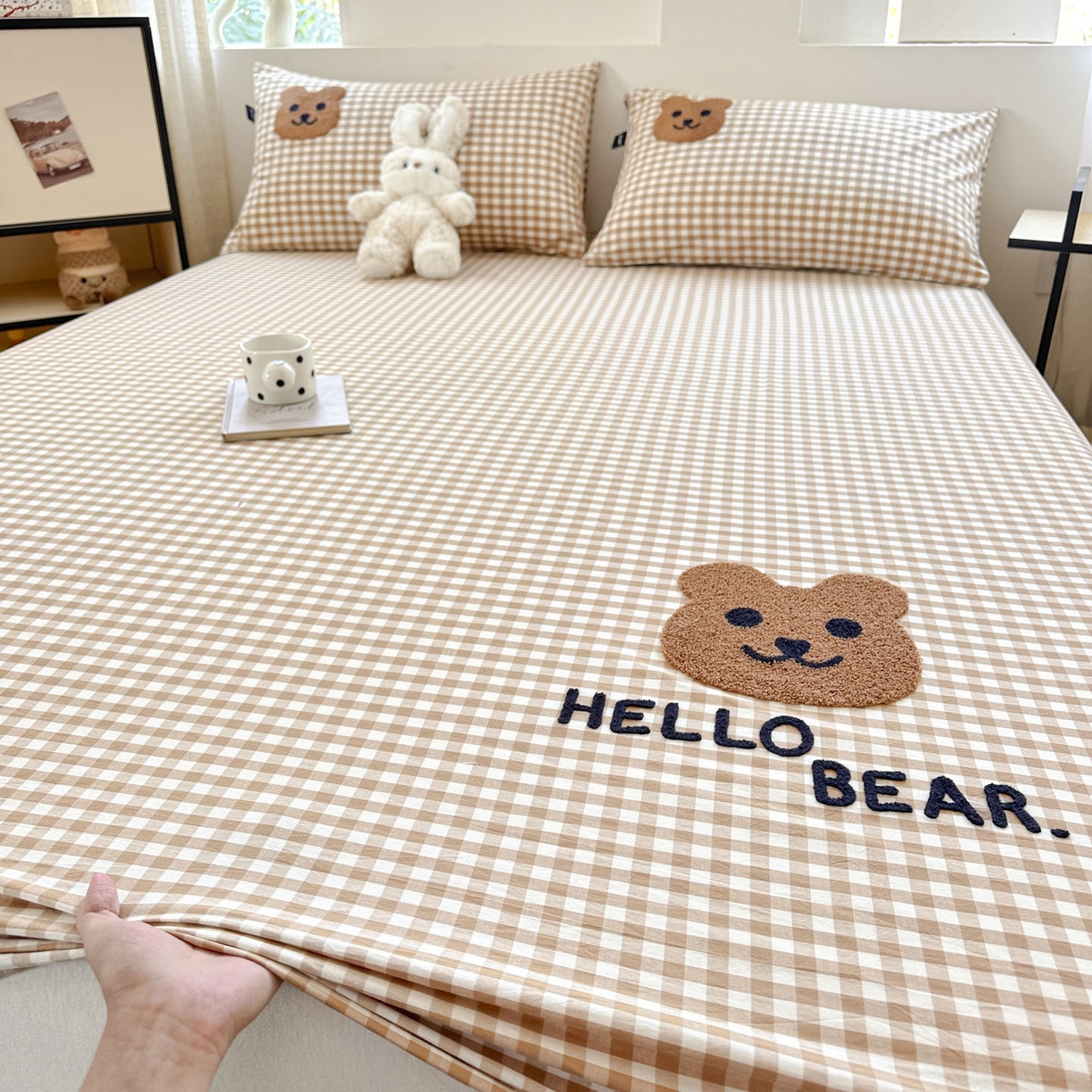 91家纺网 家纺一手货源 找家纺 乐美家纺 2025秋冬新款全棉色织水洗棉床笠三件套系列 小棕熊