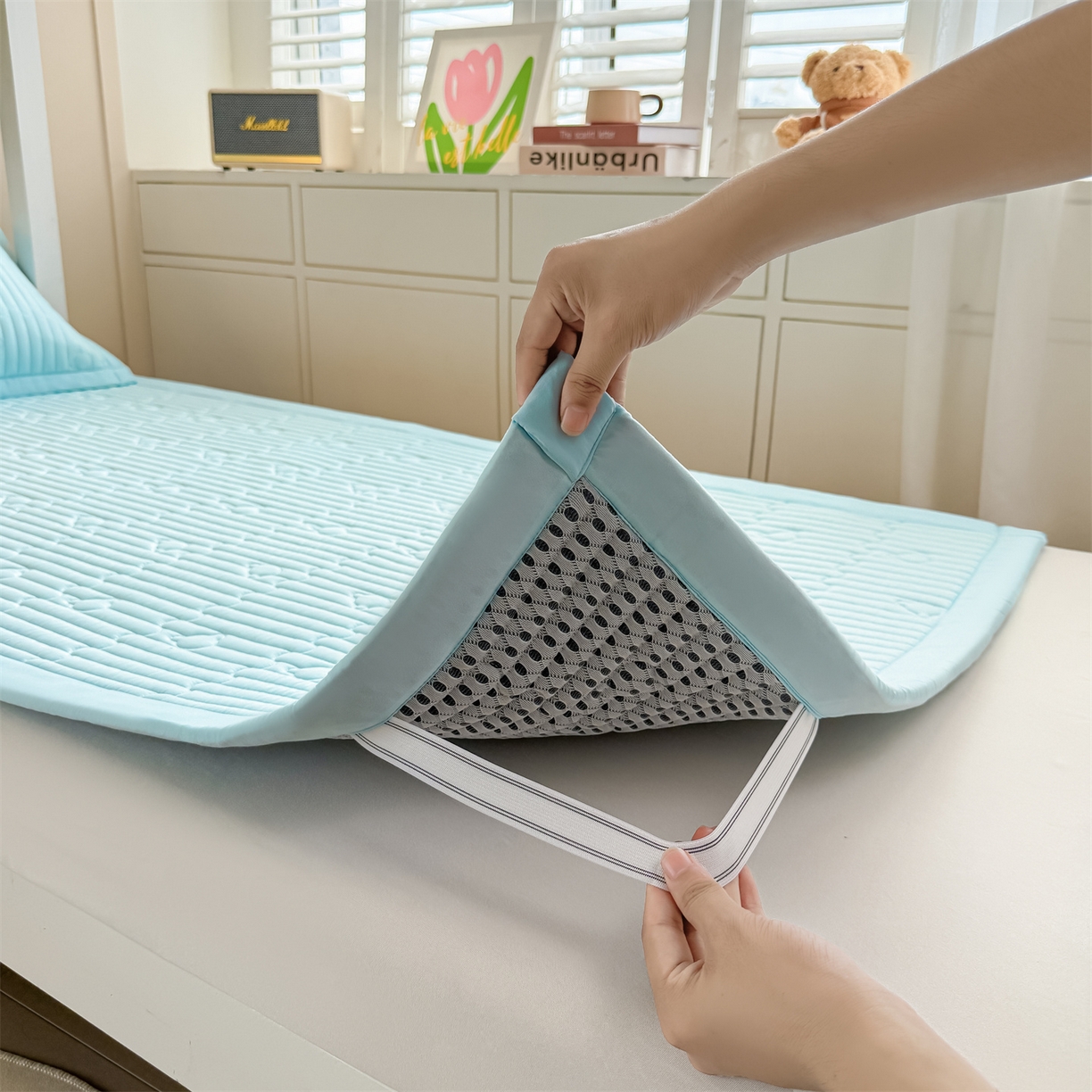 91家纺网 家纺一手货源 找家纺 雯豆家纺 2025新款学生宿舍夹棉床褥薄垫子上下铺床单人床护垫 爱心熊-床褥款淡水蓝