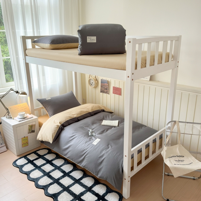 91家纺网 家纺一手货源 找家纺 曼之夏 2025新款全棉拼色纯色宿舍学生三件套 高级灰+浅驼