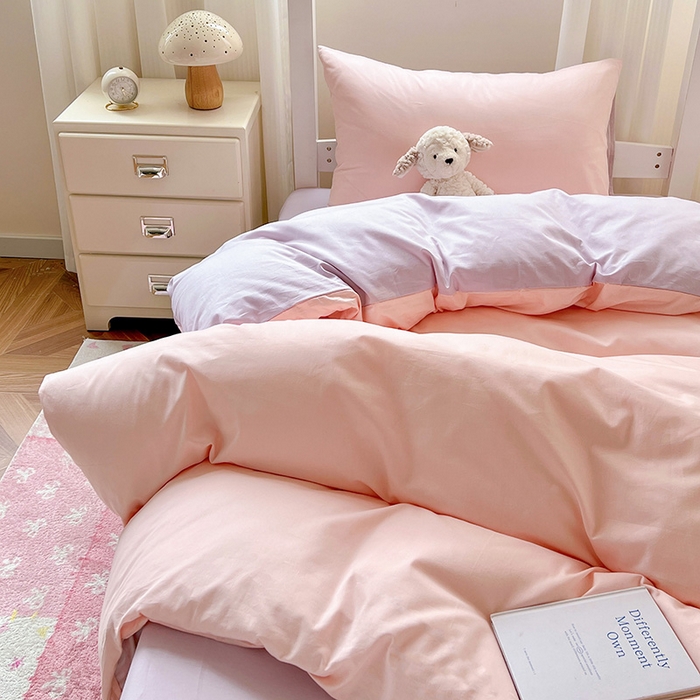 91家纺网 家纺一手货源 找家纺 泽西家纺 2025新款A类加密全棉40支13376简约风宿舍双拼纯色纯棉学生三件套 樱花粉+紫