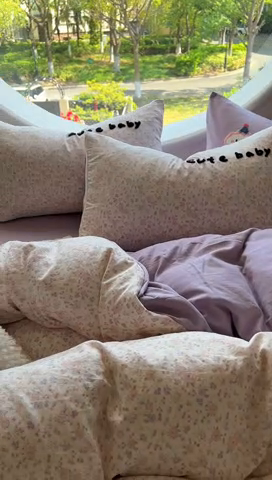 91家纺网 家纺一手货源 找家纺 百寐 2025新款亲肤柔软水洗棉卡通可爱学生季宿舍床三四件套非全棉毛巾绣 碎花云朵