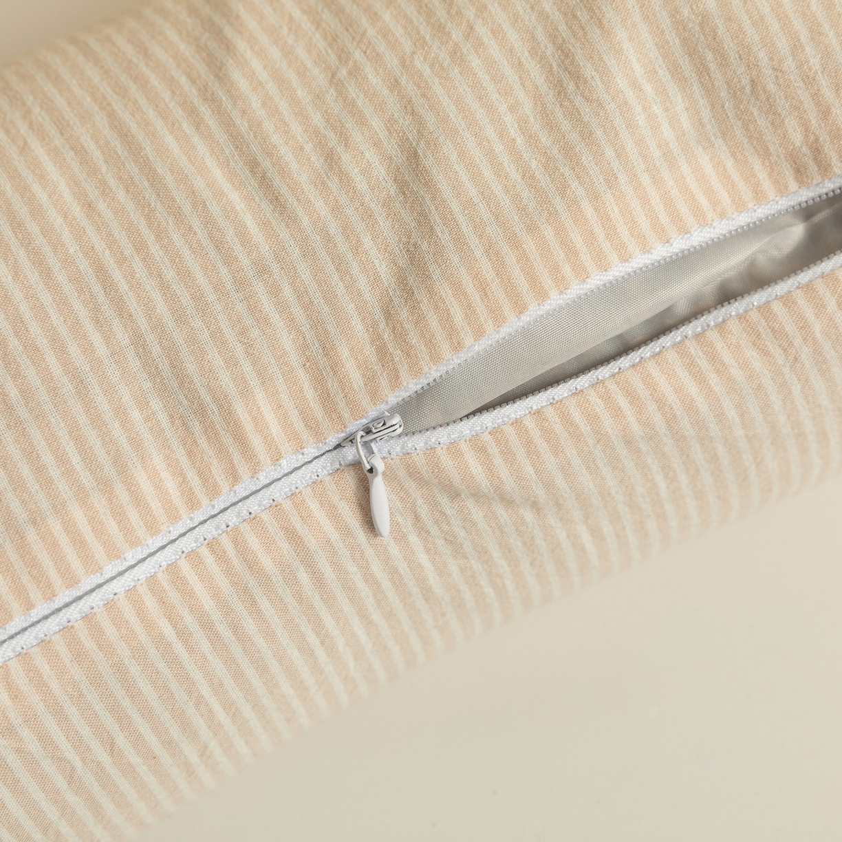 91家纺网 家纺一手货源 找家纺 （总）芯奇想 2025新款全棉三角荞麦枕枕头枕芯