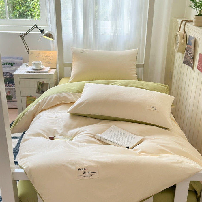 91家纺网 家纺一手货源 找家纺 曼之夏 2025新款全棉拼色纯色宿舍学生三件套 米白+草绿