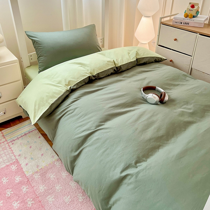 91家纺网 家纺一手货源 找家纺 泽西家纺 2025新款A类加密全棉40支13376简约风宿舍双拼纯色纯棉学生三件套 军绿+橄榄绿