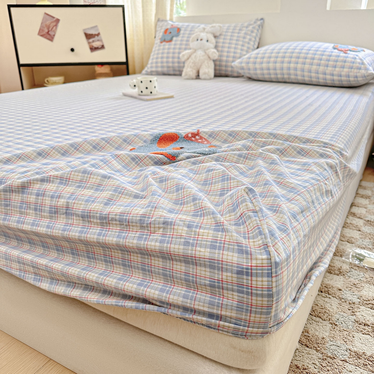 91家纺网 家纺一手货源 找家纺 乐美家纺 2025秋冬新款全棉色织水洗棉床笠三件套系列 吨吨象