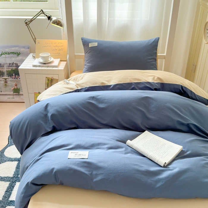 91家纺网 家纺一手货源 找家纺 曼之夏 2025新款全棉拼色纯色宿舍学生三件套 兰灰+浅驼