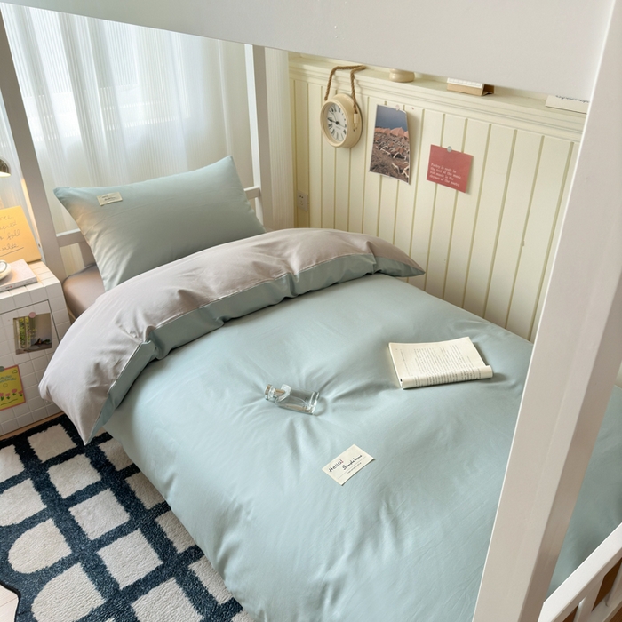 91家纺网 家纺一手货源 找家纺 曼之夏 2025新款全棉拼色纯色宿舍学生三件套 水兰+米灰