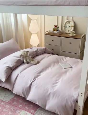 91家纺网 家纺一手货源 找家纺 泽西家纺 2025新款A类加密全棉40支13376简约风宿舍双拼纯色纯棉学生三件套 微微紫