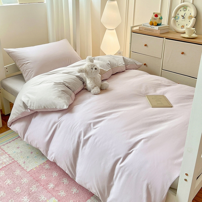 91家纺网 家纺一手货源 找家纺 泽西家纺 2025新款A类加密全棉40支13376简约风宿舍双拼纯色纯棉学生三件套 微微紫+浅米灰