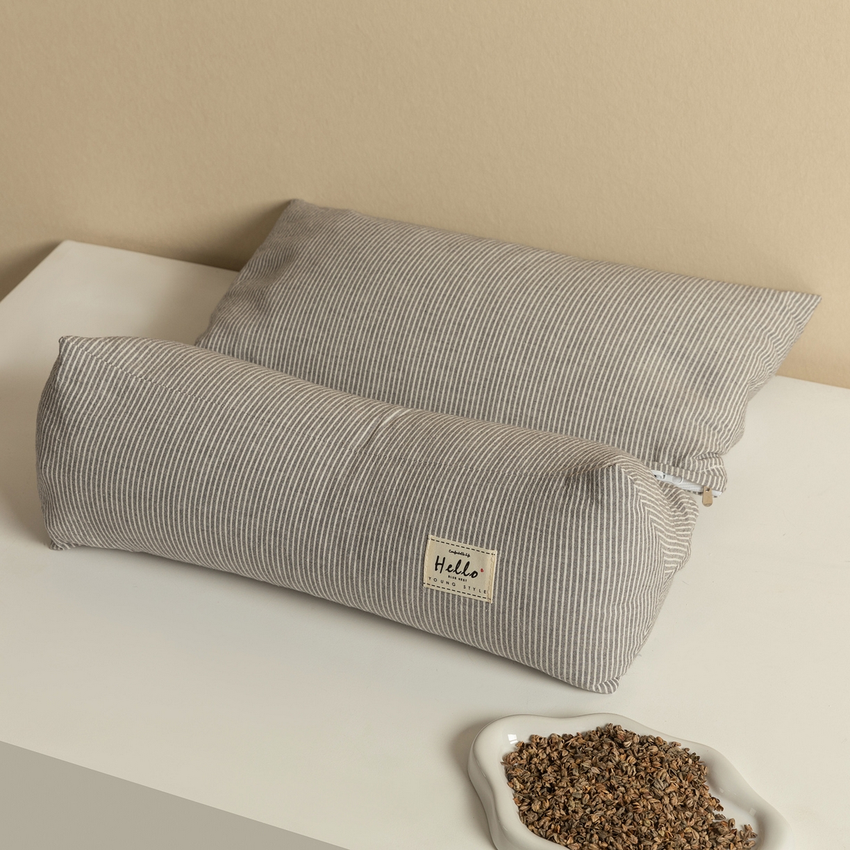 91家纺网 家纺一手货源 找家纺 芯奇想 2025新款KBX全棉二合一荞麦枕枕头枕芯 KBX全棉二合一荞麦枕灰条纹