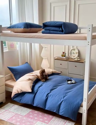 91家纺网 家纺一手货源 找家纺 泽西家纺 2025新款A类加密全棉40支13376简约风宿舍双拼纯色纯棉学生三件套 牛仔蓝+奶茶