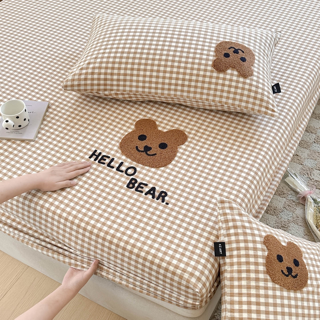 91家纺网 家纺一手货源 找家纺 乐美家纺 2025秋冬新款全棉色织水洗棉床笠三件套系列 小棕熊