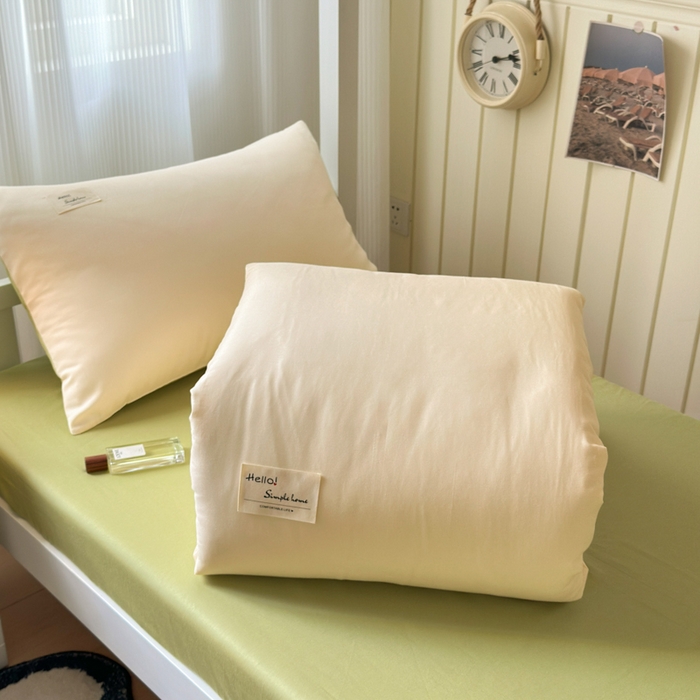 91家纺网 家纺一手货源 找家纺 曼之夏 2025新款全棉拼色纯色宿舍学生三件套 米白+草绿