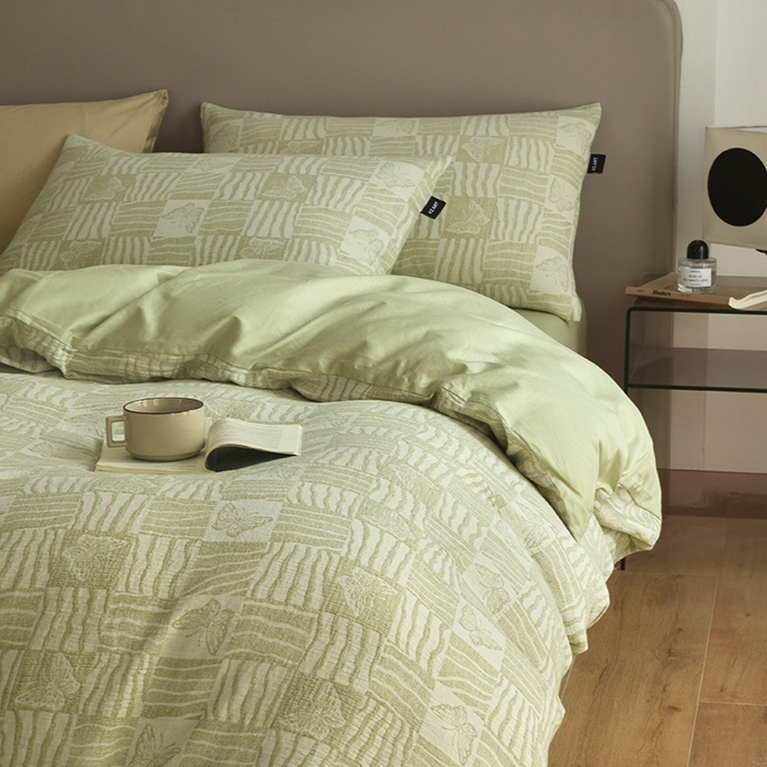 91家纺网 家纺一手货源 找家纺 乐美家纺 2025秋冬新款三层纱大提花系列四件套 梦境之翼-绿