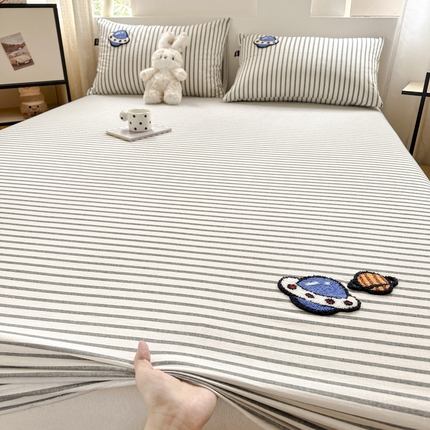 乐美家纺 2025秋冬新款全棉色织水洗棉床笠三件套系列 宇宙星球