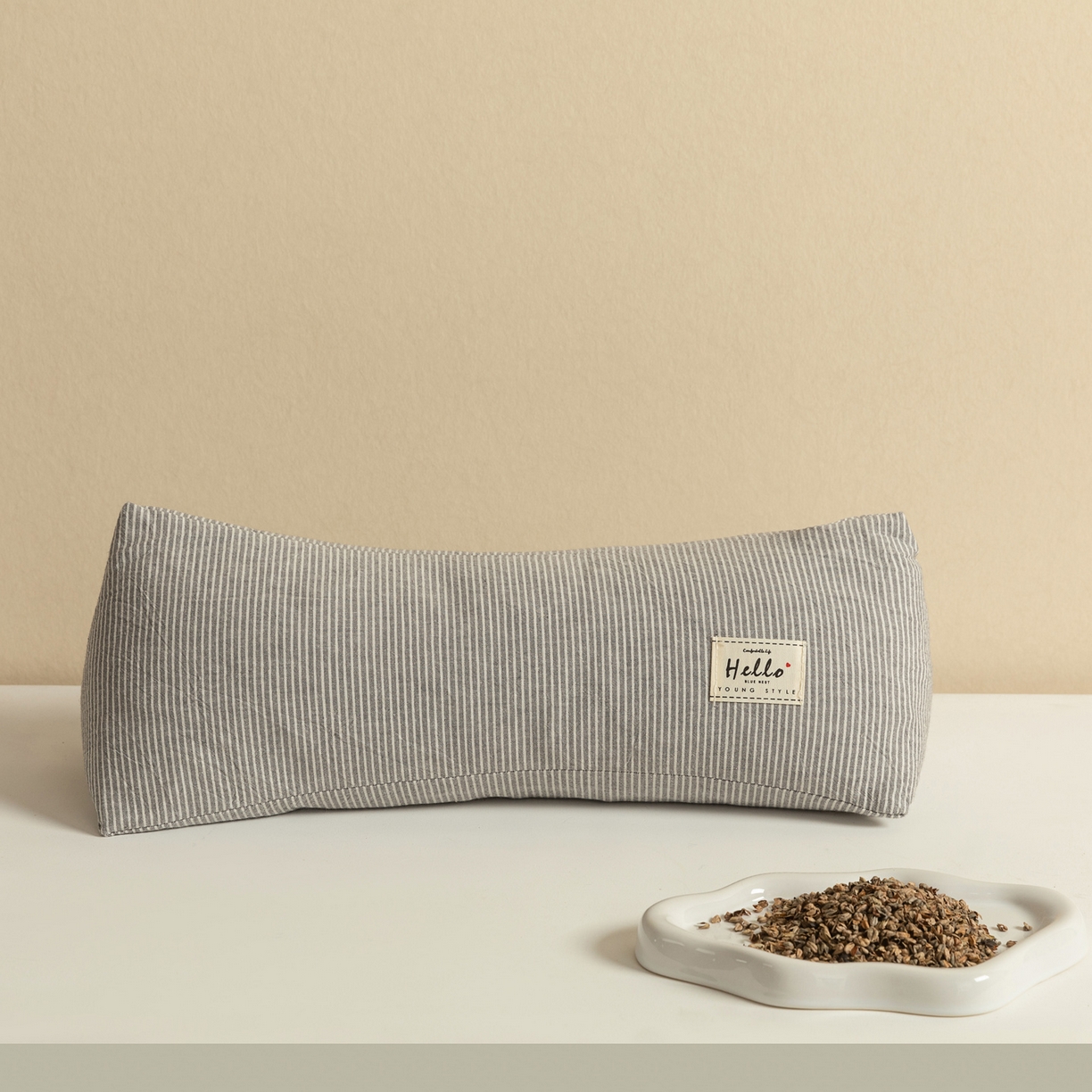 91家纺网 家纺一手货源 找家纺 （总）芯奇想 2025新款全棉三角荞麦枕枕头枕芯