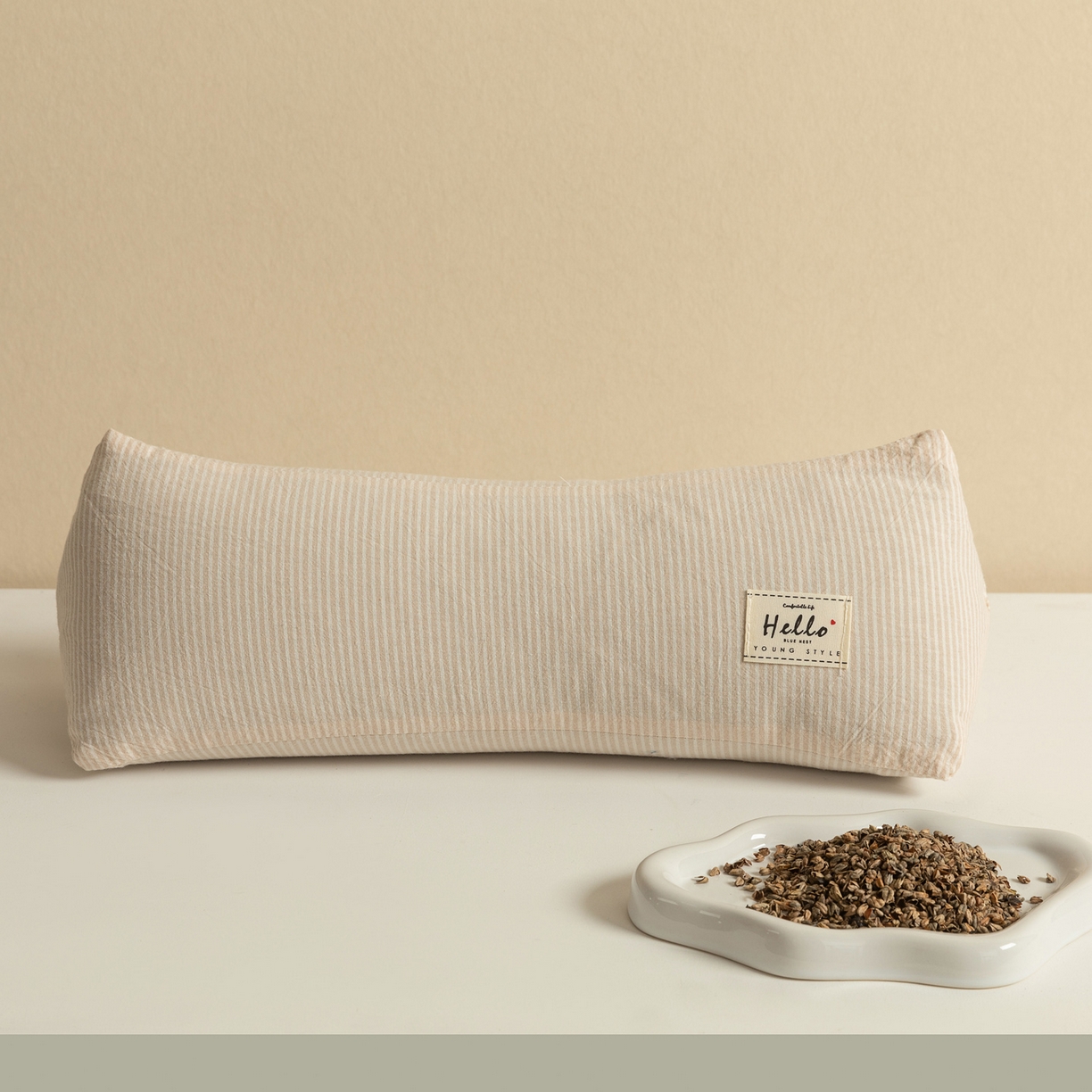 91家纺网 家纺一手货源 找家纺 芯奇想 2025新款全棉三角荞麦枕枕头枕芯 KT全棉三角荞麦枕玉粉色