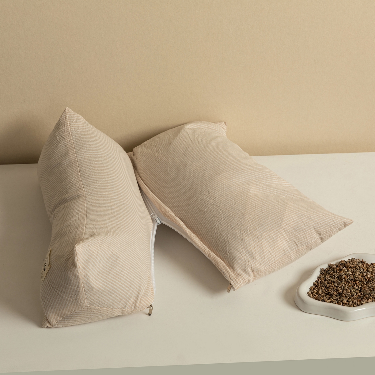 91家纺网 家纺一手货源 找家纺 芯奇想 2025新款KBX全棉二合一荞麦枕枕头枕芯 KBX全棉二合一荞麦枕玉粉色