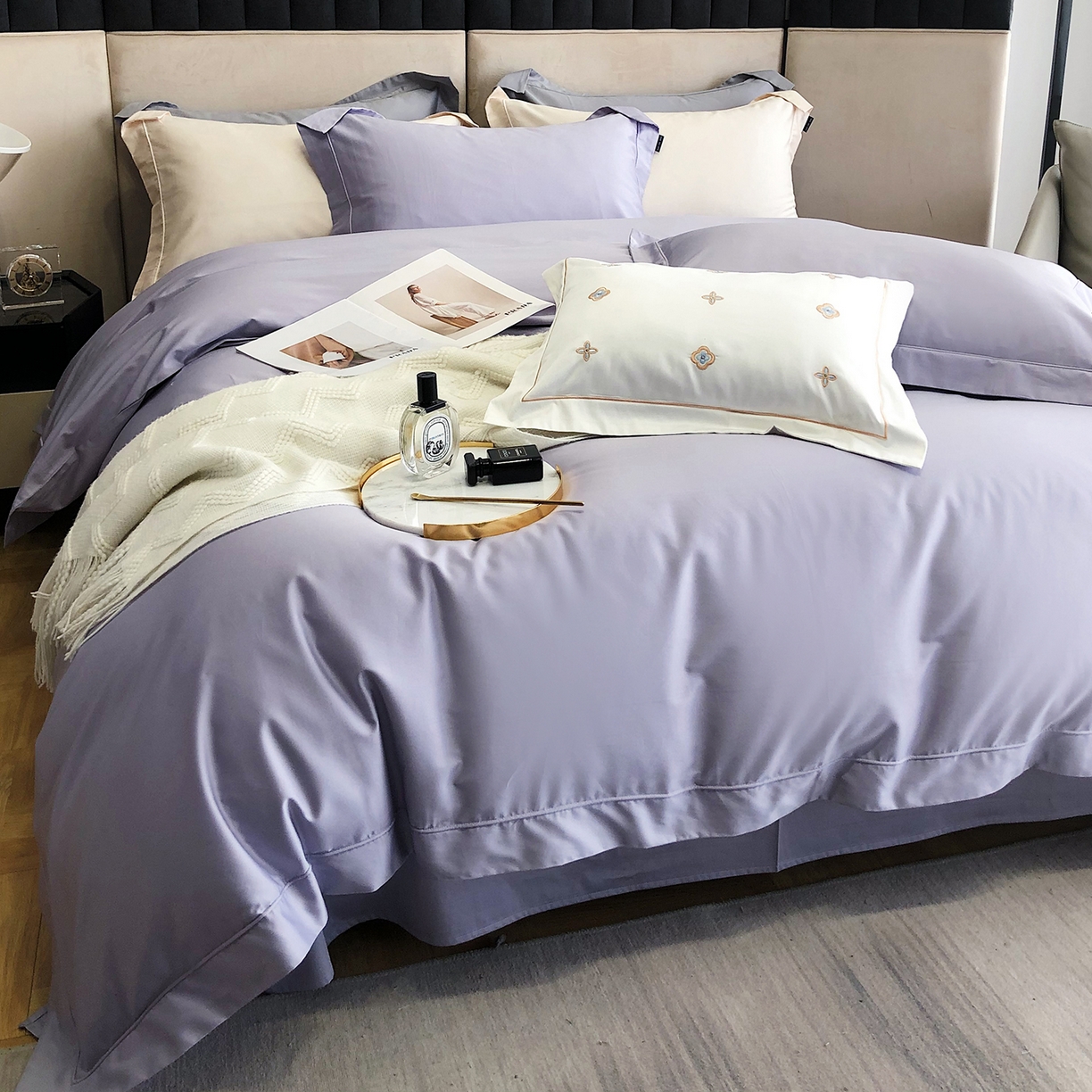 91家纺网 家纺一手货源 找家纺 乐美家纺 2025新款A类100支—简爱系列埋线工艺四件套 梦幻紫