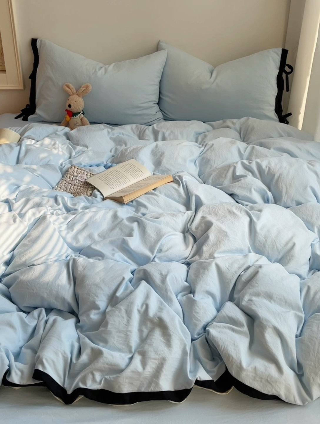 91家纺网 家纺一手货源 找家纺 （总）轻奢坊 2025新款水洗棉纯色撞色包边绑带款四件套