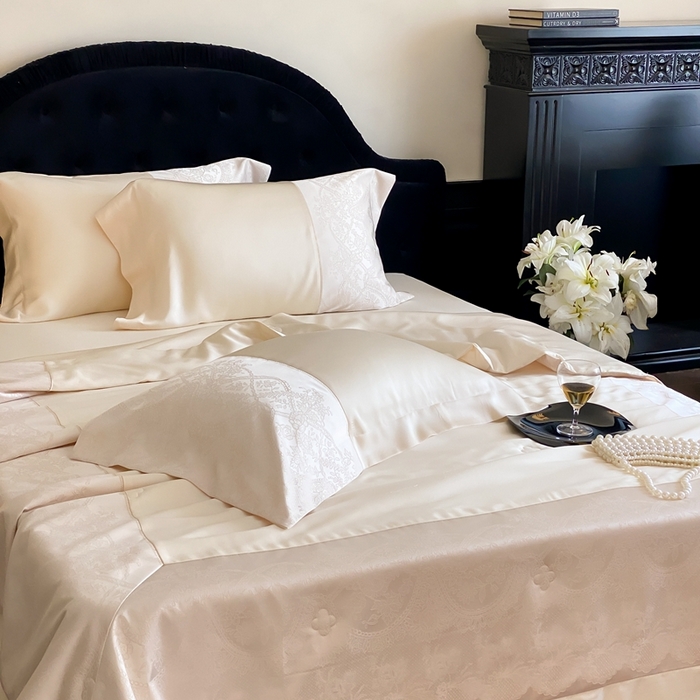 91家纺网 家纺一手货源 找家纺 太古汇2025春夏新款兰精天丝高精密夏被夏凉被空调被四件套奥斯汀系列奥斯汀系列 奥斯汀-奶油白