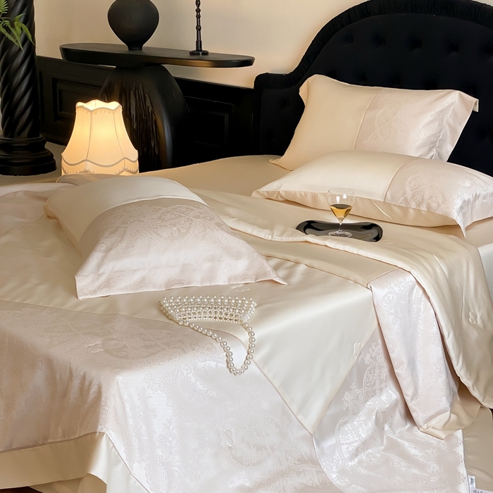 91家纺网 家纺一手货源 找家纺 太古汇2025春夏新款兰精天丝高精密夏被夏凉被空调被四件套奥斯汀系列奥斯汀系列 奥斯汀-奶油白