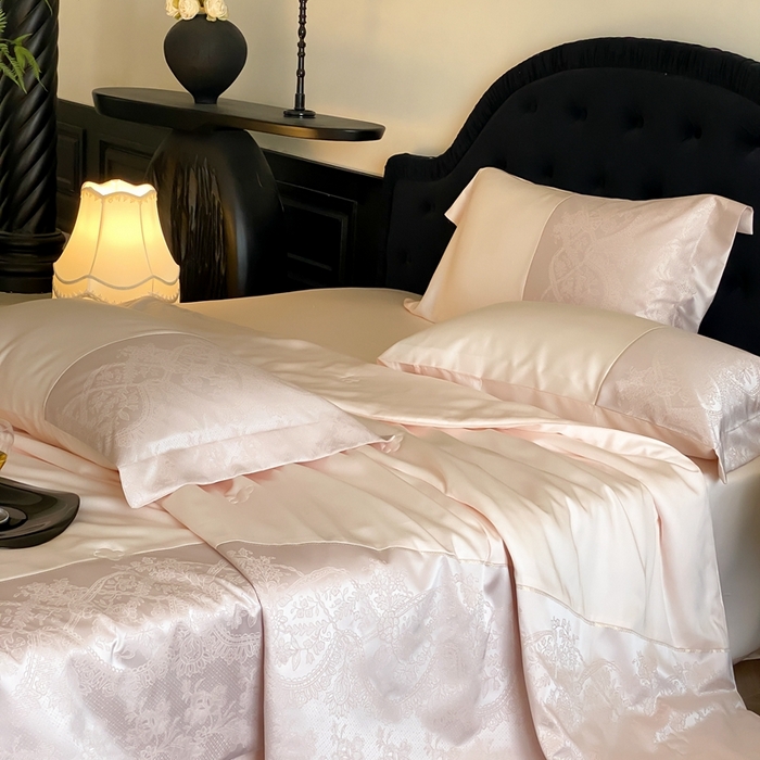 91家纺网 家纺一手货源 找家纺 太古汇2025春夏新款兰精天丝高精密夏被夏凉被空调被四件套奥斯汀系列奥斯汀系列 奥斯汀-樱花粉