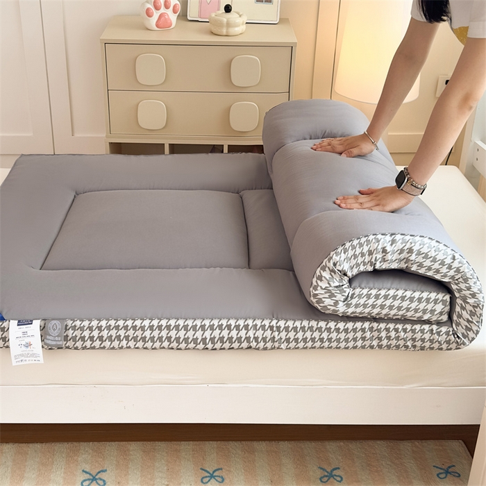 91家纺网 家纺一手货源 找家纺 （总）默忆 2025新款水洗棉抗菌床垫千鸟格系列