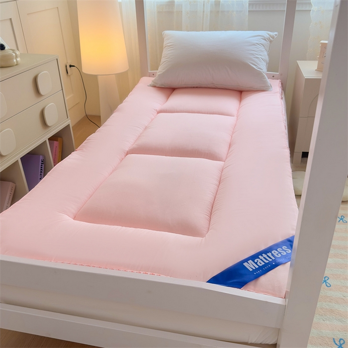 91家纺网 家纺一手货源 找家纺 默忆 2025新款水洗棉抗菌床垫千鸟格系列 千鸟格-粉色